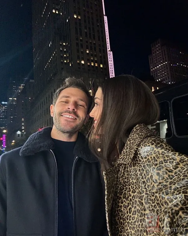 Barışacaklar mı? Hande Erçel'den yeni açıklama! Sabancı'nın mekanında... 3