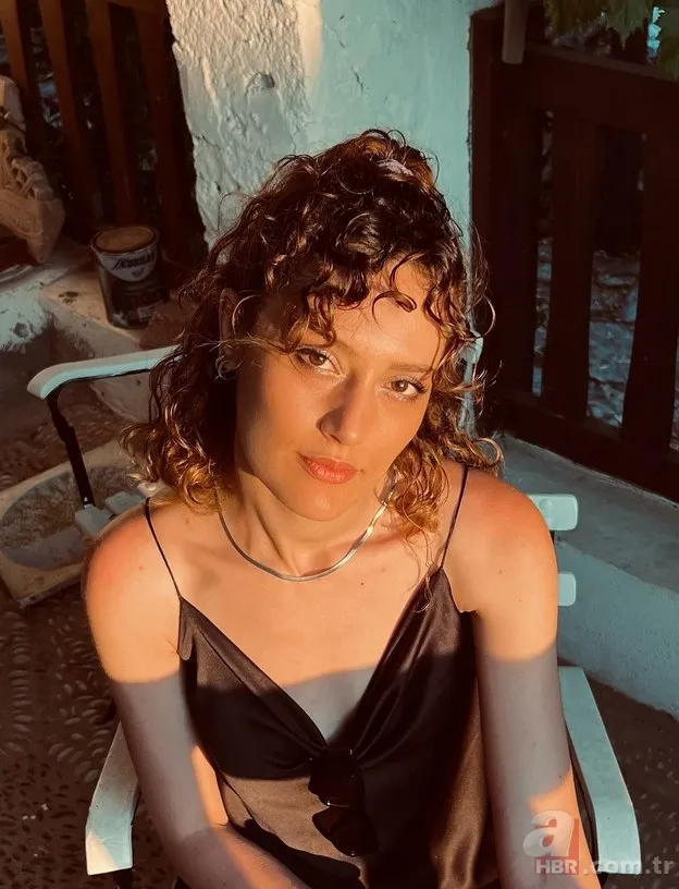 Bülent Şakrak kendisinden 16 yaş küçük sevgilisiyle aşkını ilan etti 8