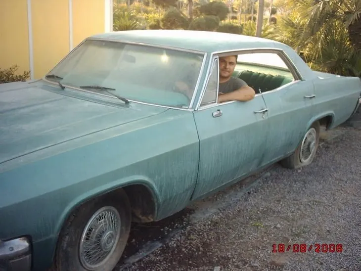 1964 model Chevrolet İmpala’yı evinin balkonunda yapmaya başladı! Kendi imkanlarıyla 1 senede bitirdi