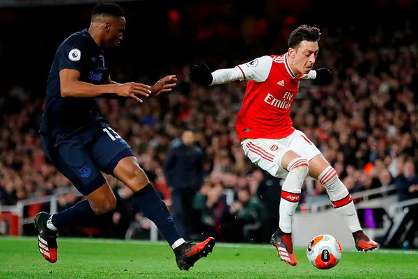 Fenerbahçe’nin Mesut Özil transferinin detayları belli oldu! Mesut Özil’e ne kadar ödenecek?