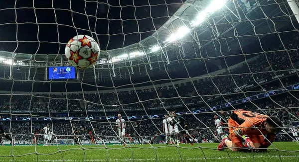 İstanbul’da büyük hüsran I Beşiktaş 1-4 Sporting Lizbon MAÇ SONUCU-ÖZET