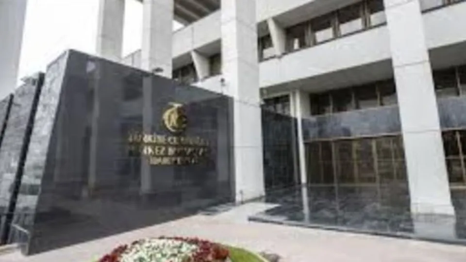 Merkez Bankası faizi 250 baz puan indirdi