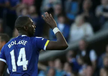 İngiltere'de Bolasie zirvesi