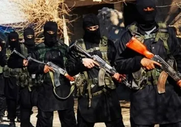 DEAŞ lideri 250 militanı ile teslim oldu!