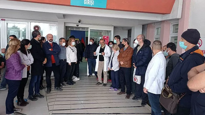 Balıkesir’de kabus dolu anlar! "Karınız değil eşiniz diyeceksin" diyerek Doktor Hüseyin Kara'ya saldırdı - 4