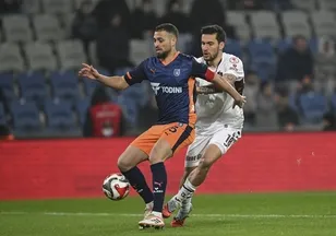 Fırtına İstanbul'da sert esti I Trabzonspor Başakşehir'i 4 golle geçti