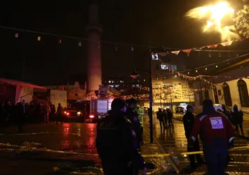 Teröristlerden camiye alçak saldırı!