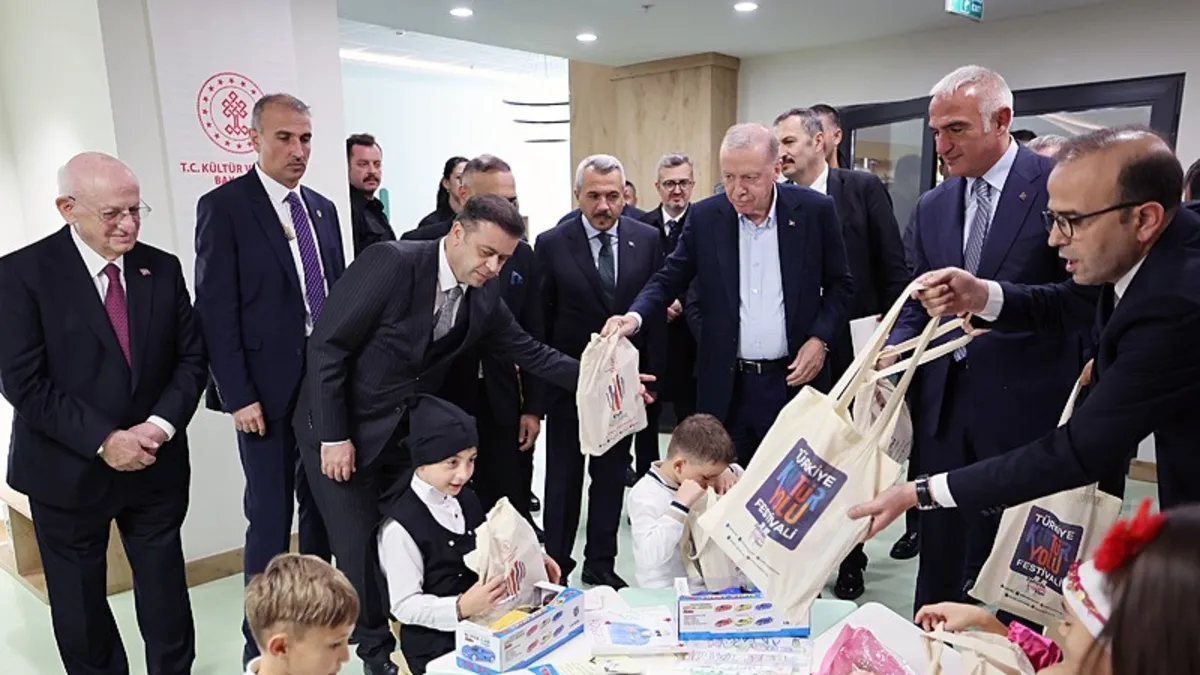 Başkan Erdoğan Rize İl Halk Kütüphanesinin açılışını gerçekleştirdi