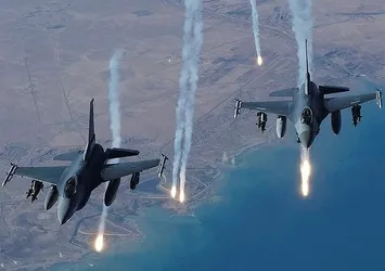 Türk savaş uçakları YPG'yi vuruyor