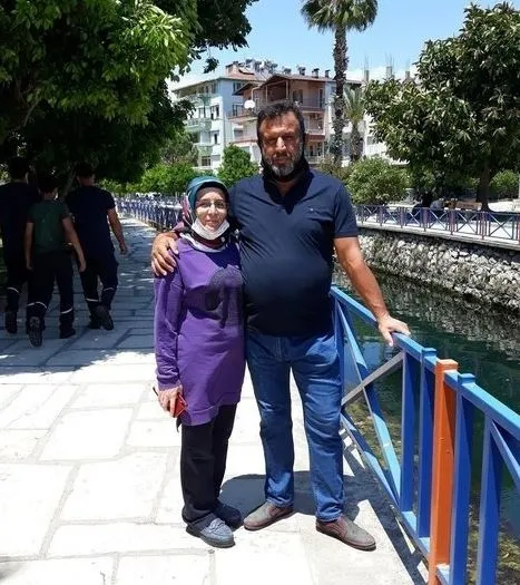 esra-erolda-elti-hamideyi-kocasindan-ayiran-yufkaci-muammerin-iliskin-durumu-hayrete-dusurdu-1629817448612.jpg Esra Erol'da Elti Hamide’yi kocasından ayıran yufkacı Muammer’in ilişki durumu hayrete düşürdü! - 10