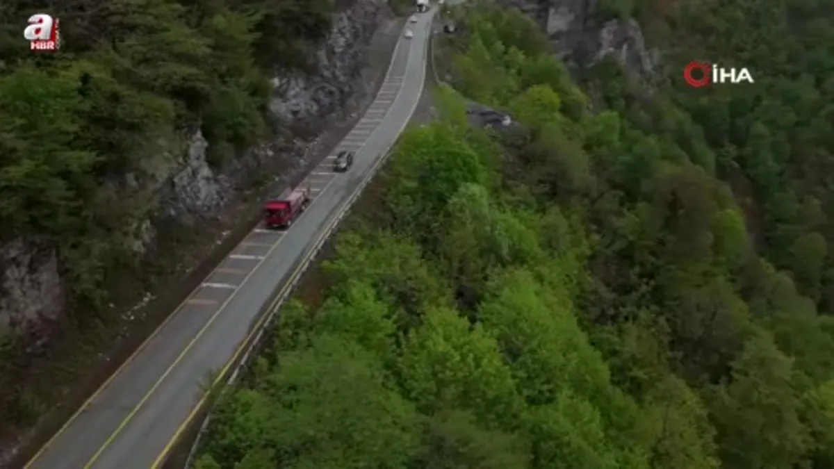 Artvin'de tünel bakım için kapandı Cankurtaran eski günlerine döndü