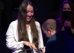Kim Milyoner Olmak İster'de sevgilisine evlilik teklif eden yarışmacı Sihirli Annem’in oyuncusu çıktı