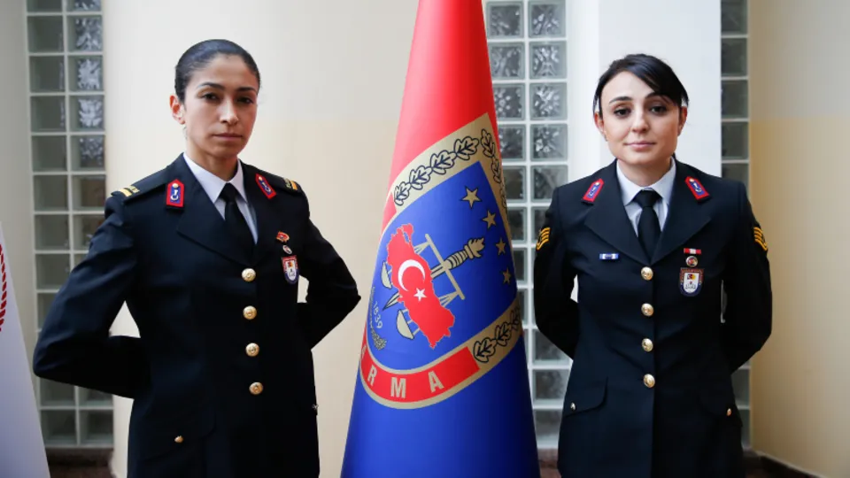 Vatan bekçisi kadın komutanlar