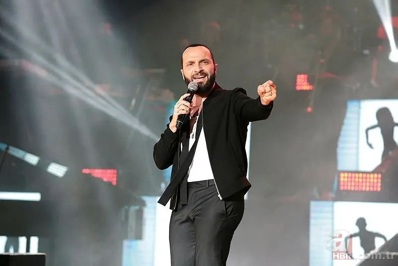 Tuba Büyüküstün’den ünlü isimlere mütevazılık dersi! Yeni aracı… 4