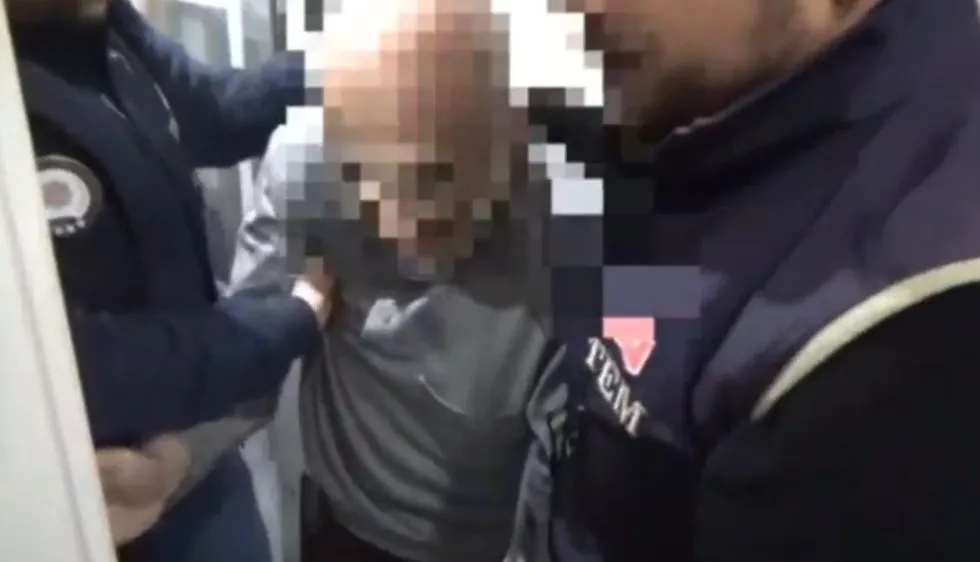 Banyodaki gizli geçit bile onu kurtaramadı! Firari FETÖ hükümlüsü Kilis'te paketlendi - 2