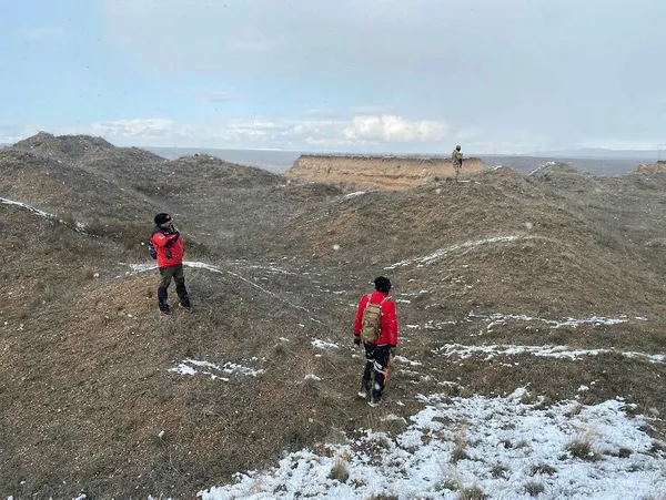 1640162308542.jpg Kayıp çiftçinin cansız bedeni bulundu! 7 kilometre yürüyüp soğuktan donarak ölmüş - 2