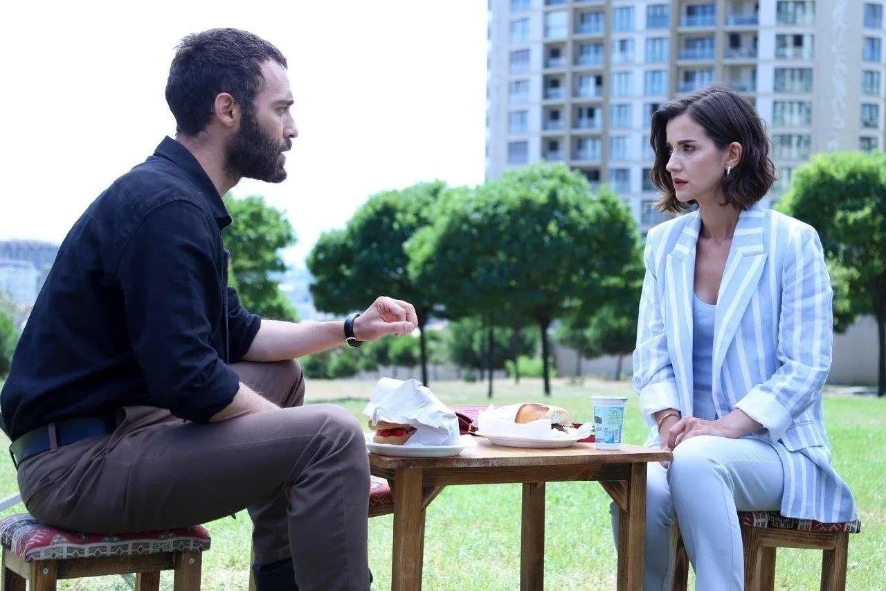 Baş Belası 11. bölüm canlı izle | Baş Belası yeni bölüm canlı izle