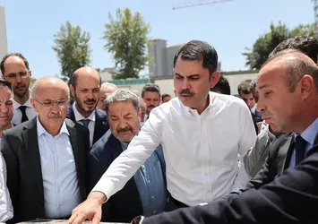 Bakan Kurum'dan deprem bölgesine ziyaretler!