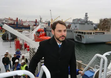 Oruç Reis Akdeniz’e iniyor