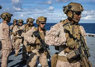 Venezuela'dan "emperyalist tehditlere" karşı askeri önlem