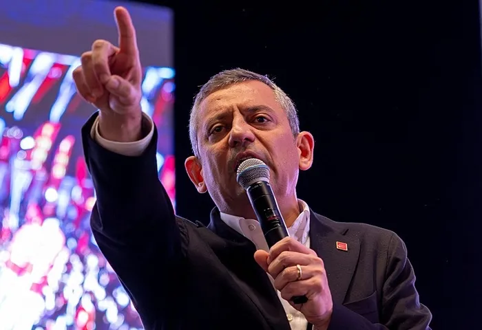 chpnin-filistin-yuruyusune-asli-baykaldan-tepki-niyeti-siyasi-kazanim-elde-etmek-1745088728097.jpeg (FOTO: AA )