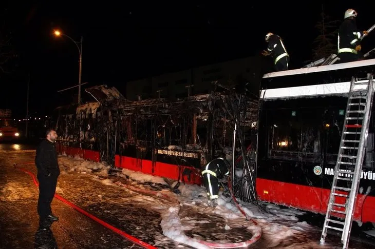 Malatya’da trambüs yangını