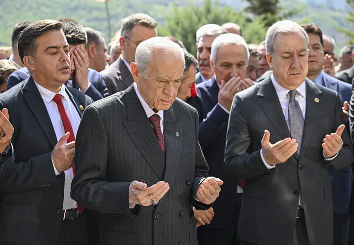 MHP lideri Devlet Bahçeli’den FETÖvari yapılara net mesaj: Kumpasçılarla işimiz olmaz!