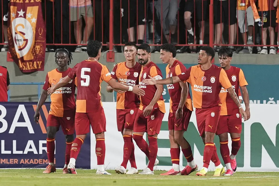 yeni-sezonun-ilk-provasi-galatasaraydan-5-gollu-sov-1784318621748.jpg Fotoğraf (AA)