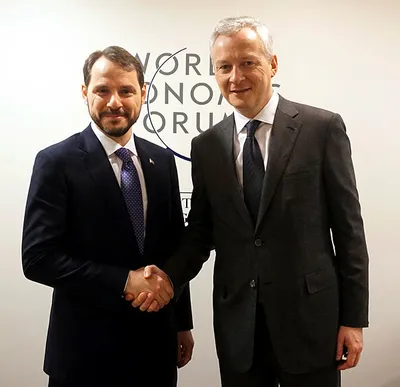 Hazine ve Maliye Bakanı Albayrak'tan Davos'ta kritik görüşmeler - 1