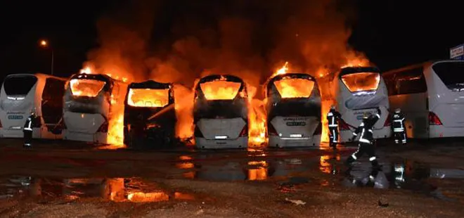 Bursa'da 6 otobüs küle döndü