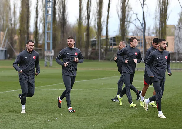 a-milli-futbol-takiminda-avusturya-maci-hazirliklari-1711307585089.jpg