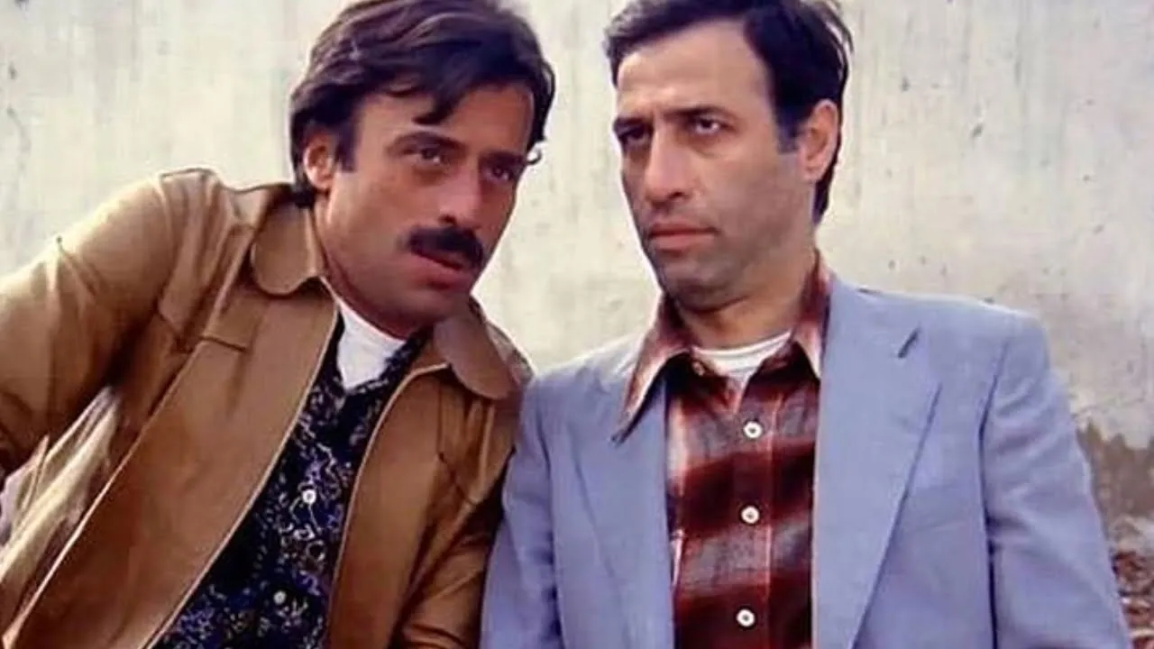 Şevket Altuğ'un son hali görenleri şaşırttı! Şogun Şevket Datça'da bir berberde görüntülendi! Hababam Sınıfı Tokatçı ve Gülen Gözler'in efsanesi...