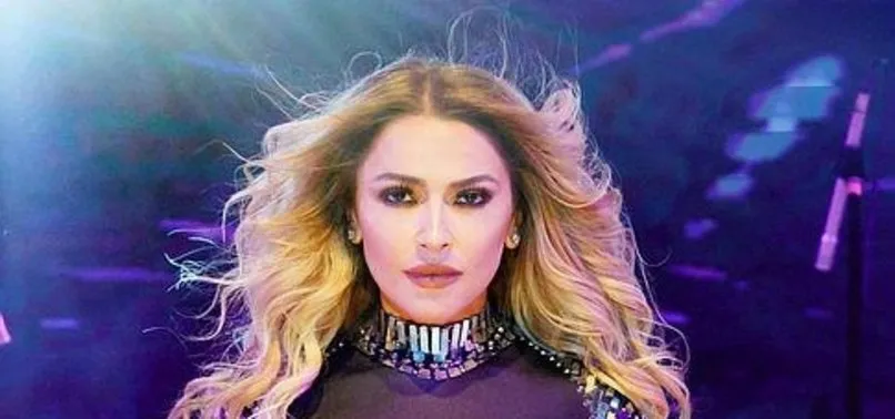 Hadise Instagram'dan paylaştığı pozuyla olay oldu!