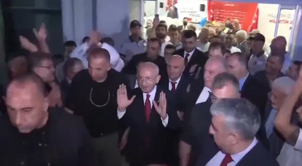 Kemal Kılıçdaroğlu’nu parlatmak için her yolu deniyorlar! Önce Bozkurt Kemal, sonra Mücahid Kemal