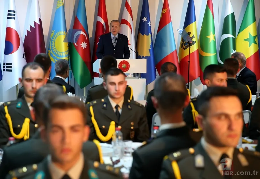Başkan Erdoğan, Milli Savunma Üniversitesi öğrencileriyle iftar yaptı 17