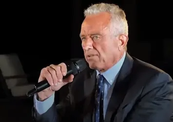 ABD Başkan adayı Kennedy Jr'den çarpıcı itiraf: İsrail ABD'nin sömürge projesi...