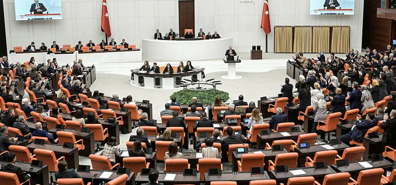 Seçim sonuçları muhalefetin dengesini bozdu! Kongre ve 40 vekil kavgaları ne anlama geliyor?