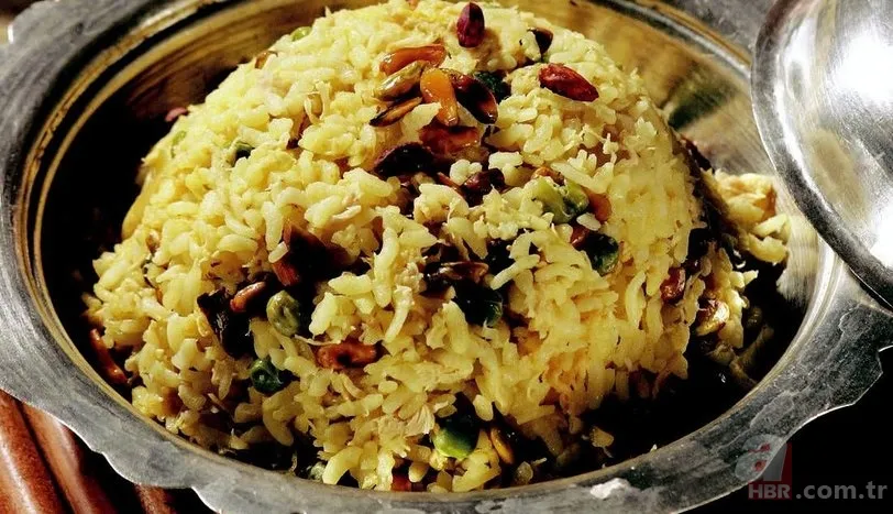 Eskilerden günümüze ulaşan lezzet: İstanbul pilavı tarifi 4