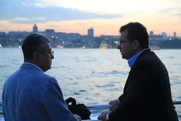 Makam aracı saltanatı! CHP Milletvekili Gökhan Günaydın İBB’nin aracını bırakmadı