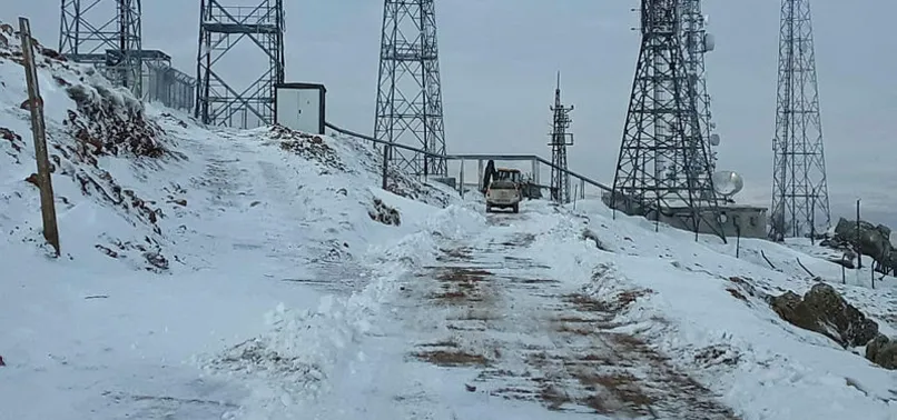 Sivas'ta 27 köy yoluna ulaşım sağlanamıyor
