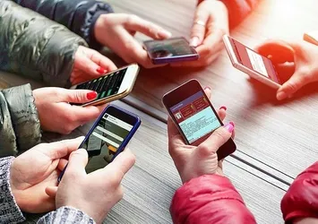 1 Ekim itibarıyla yürürlüğe girdi! Cep telefonu kullananlar dikkat: Operatörlere ‘tavan’ geldi