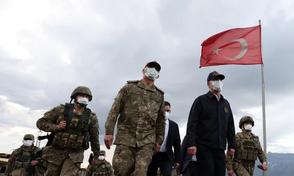 Son dakika: Milli Savunma Bakanı Hulusi Akar Irak'ın kuzeyinde - 8