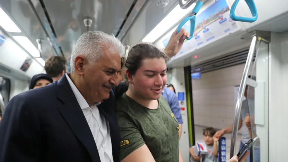 Başbakan Yıldırım'dan pazar sürprizi