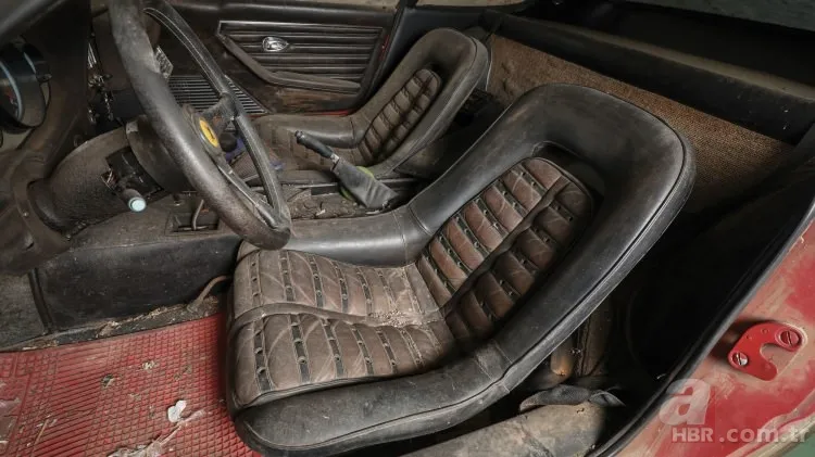 Ferrari 365 GTB / 4 Daytona garajdan çıktı! Gözlerine inanamadılar... 5