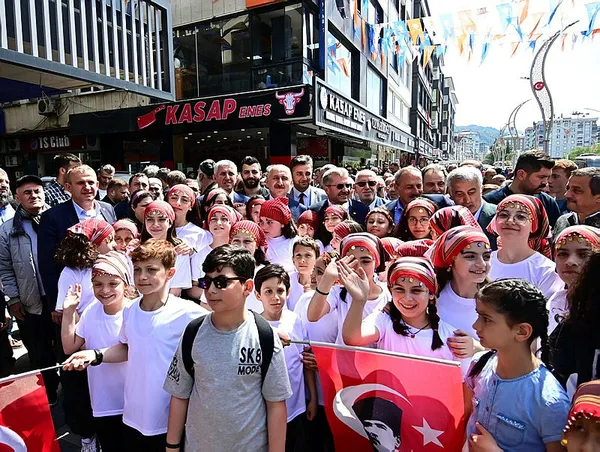 Bakan Karaismailoğlu’ndan Kılıçdaroğlu’na salvo: Kandil’den işaret eden parmakları o maskelerle kapatamazlar