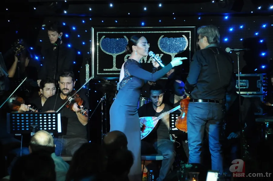 Ebru Gündeş'i dostları yalnız bırakmadı 7