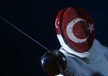 Eskrimde tarihi başarı