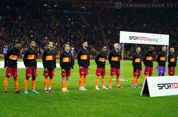 1647453105111.jpg Barcelona Teknik Direktörü Xavi Galatasaray maçı öncesi konuştu: Çok zor bir atmosfer olacak ilk maçtan daha agresif olacaklar - 6
