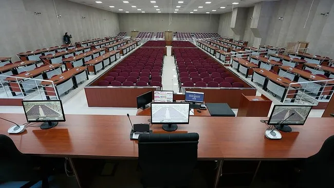 Eski korgeneral Metin İyidil'e "darbe teşebbüsüne yardım" suçundan 12 yıl hapis cezası - 2