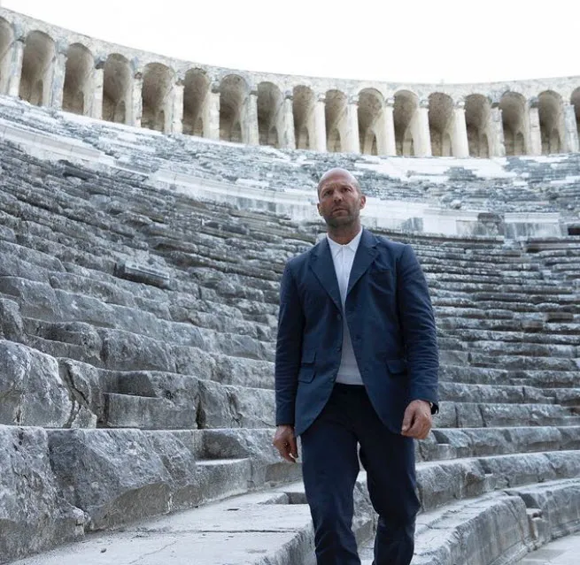 Jason Statham’ın eşi Rosie Huntington-Whiteley Türkiye’ye hayran kaldı: Aşık olduk